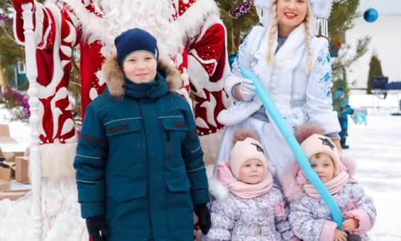 Новогодний праздник в экокомплексе "Казеевка" 05.01.2020 г. Часть 3