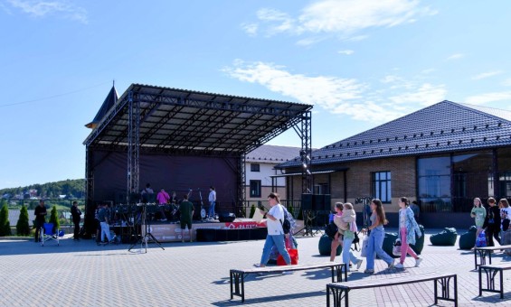 Первый гостеприимный фестиваль Альпака Фест 3.09.23